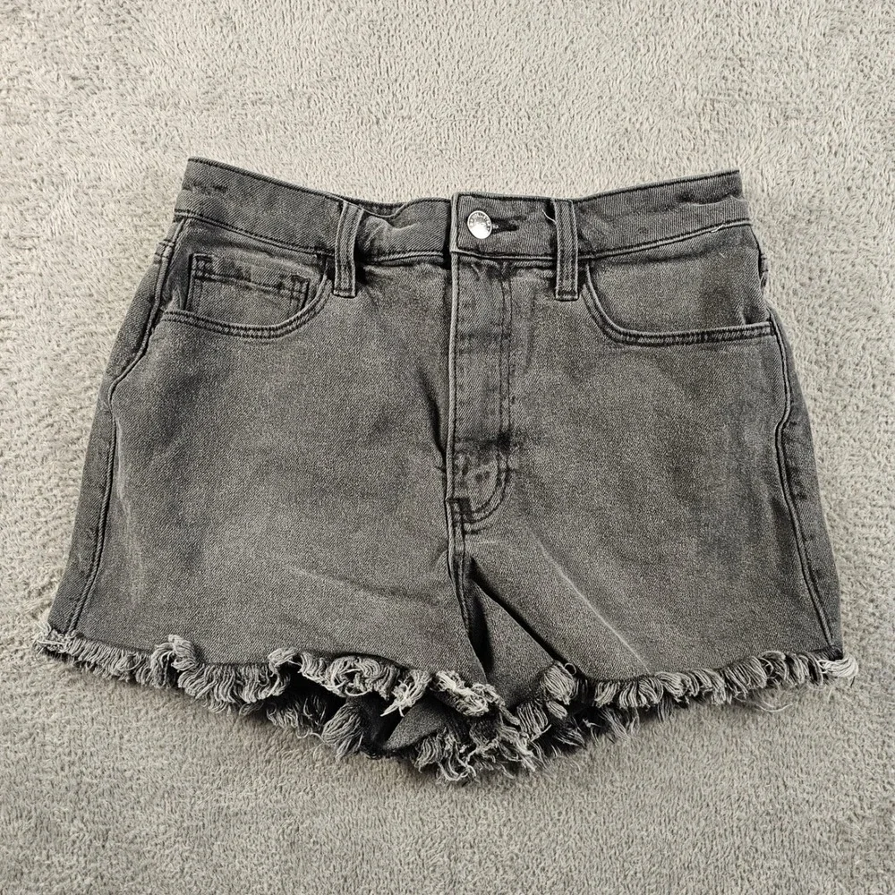 Hollister Ultra High-Rise Mom Short Black Frayed Denim 5 W27 Vintage Stretch